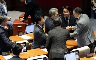 韩国总统尹锡悦弹劾案未在国会通过 此前执政党议员离席抵制